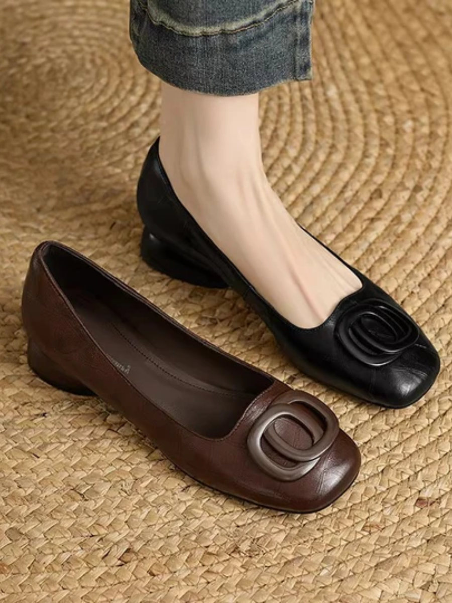 Loretta | Ballerine con punta quadrata e fibbia decorativa