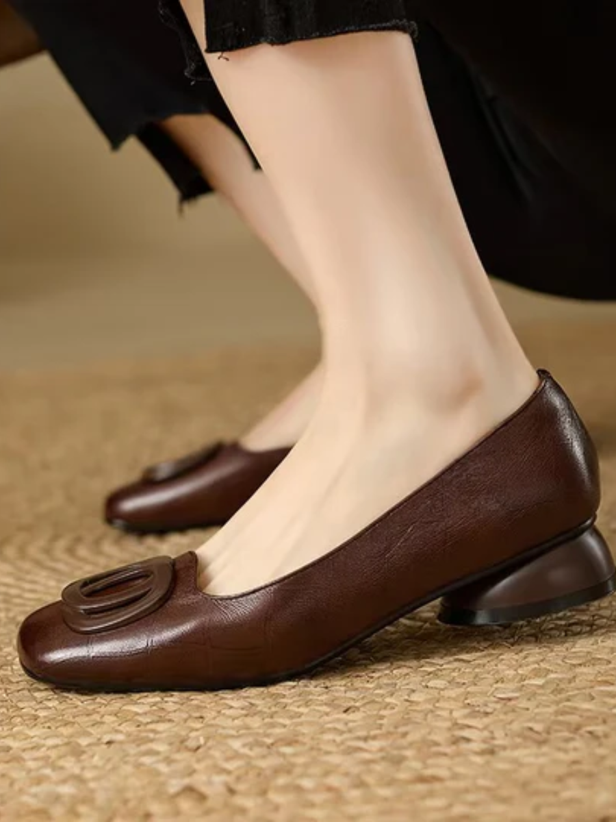 Loretta | Ballerine con punta quadrata e fibbia decorativa