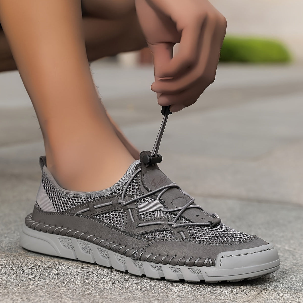 Daniela | Sneakers traspiranti in rete con lacci a strozzo