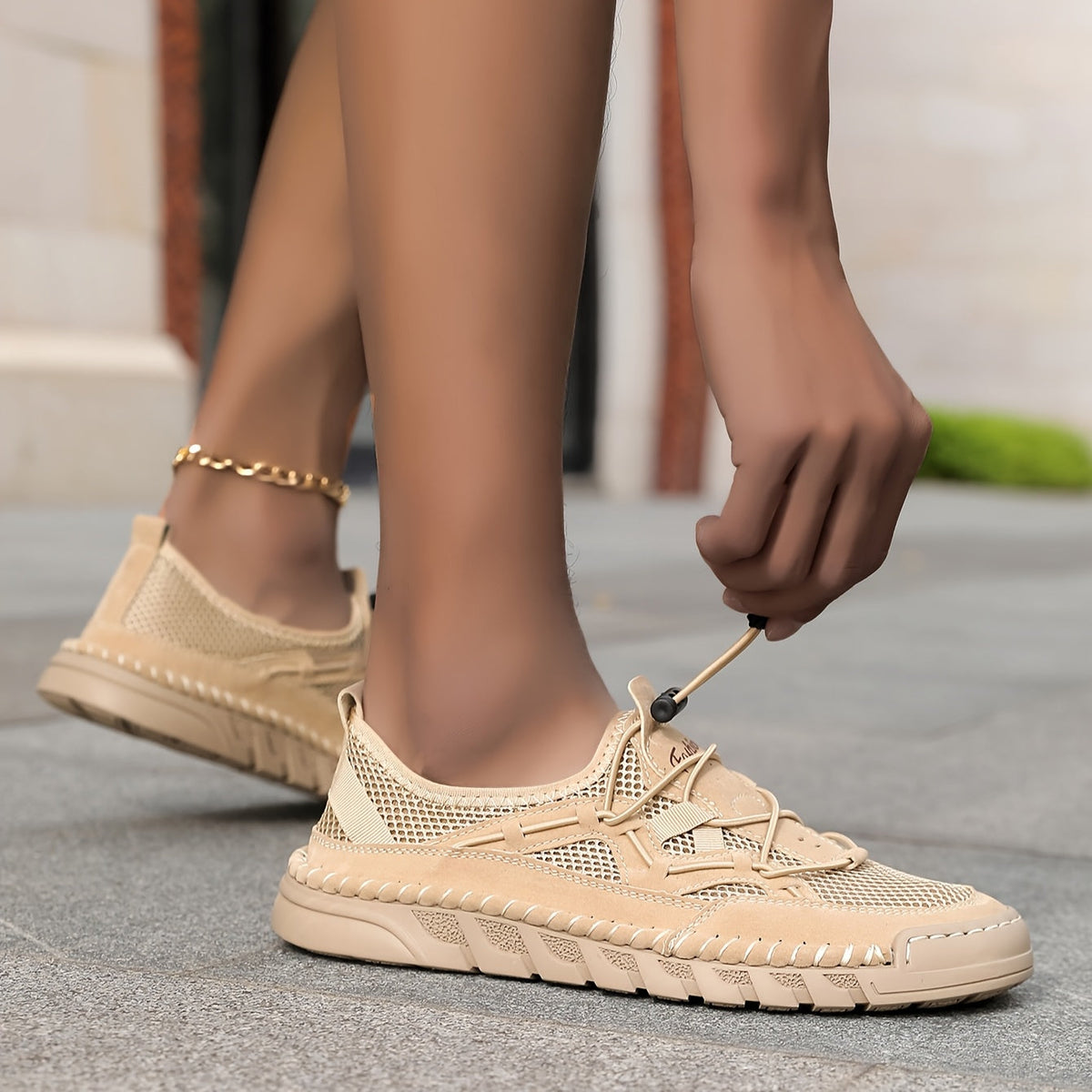 Daniela | Sneakers traspiranti in rete con lacci a strozzo