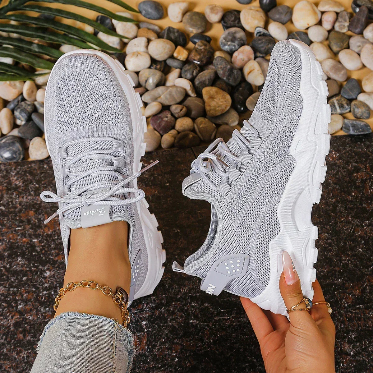 Greta | Sneakers in maglia con suola alta