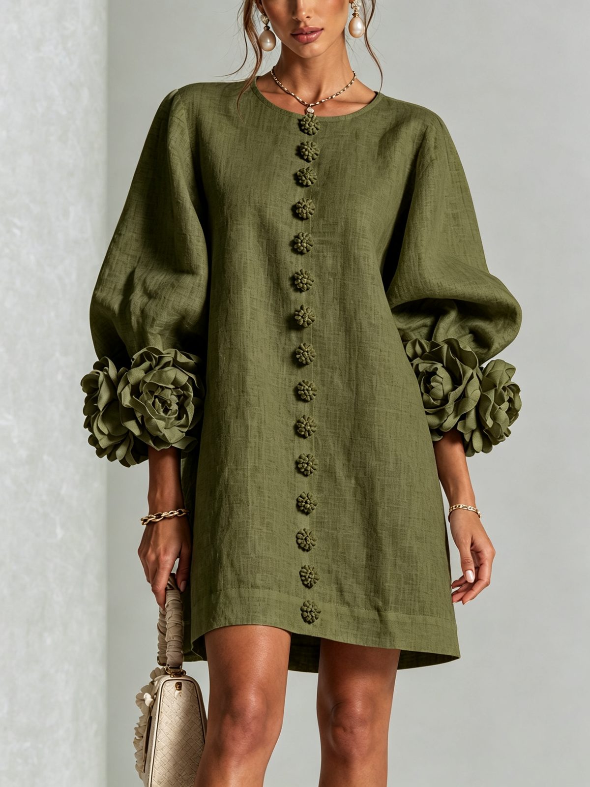 Federica, vestito corto con polsini a fiori e maniche a palloncino, verde oliva