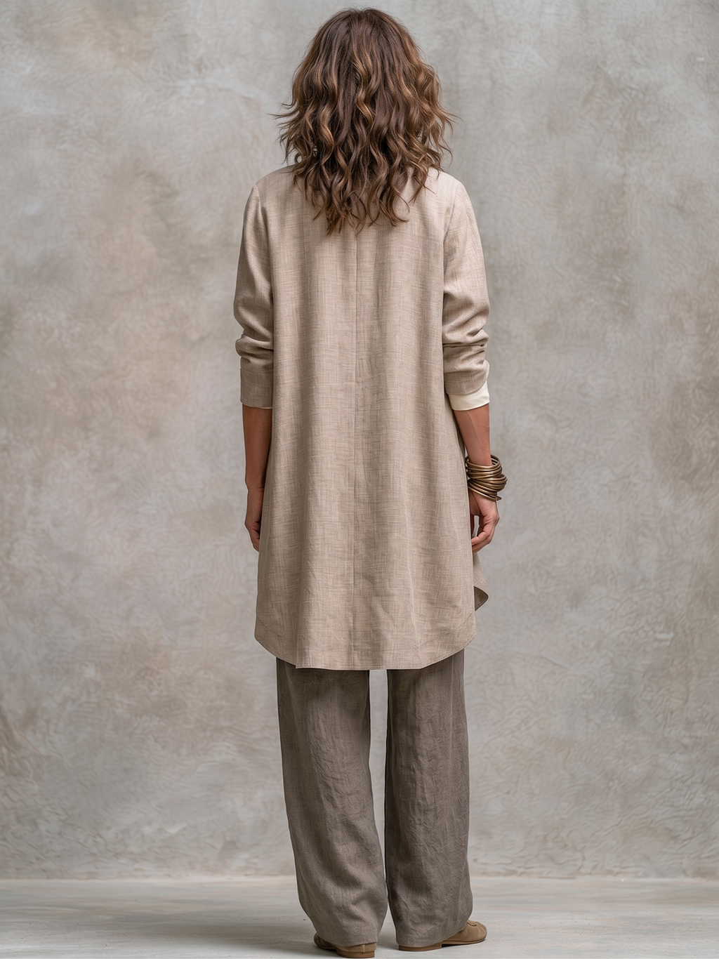 Emanuela, coordinato tre pezzi con cardigan lungo e top a maniche lunghe