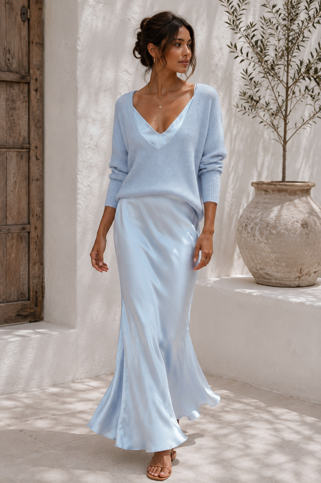 Alma, coordinato maglione e vestito effetto raso, azzurro chiaro