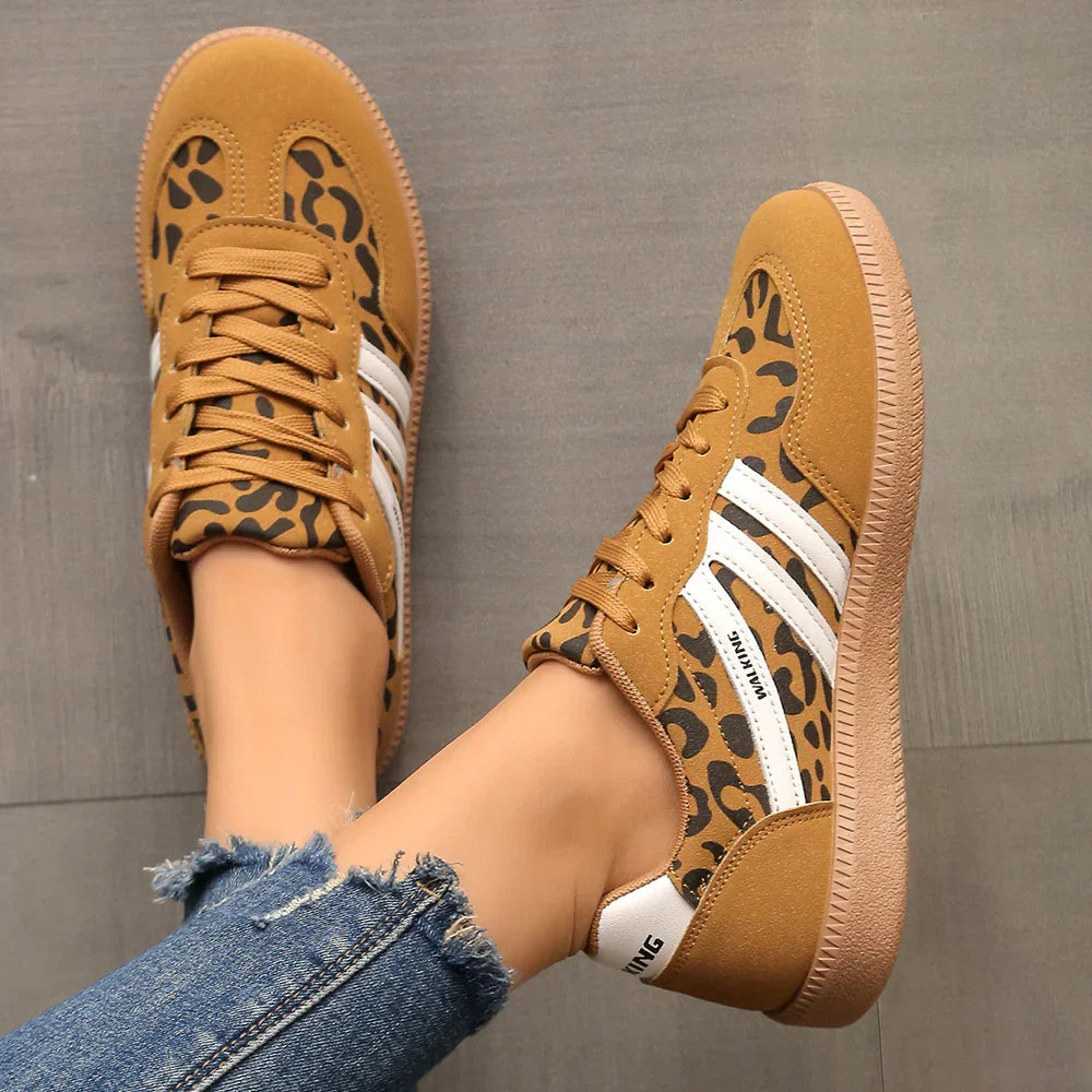 Delia | Sneakers basse con doppia banda laterale - Leopardo cammello