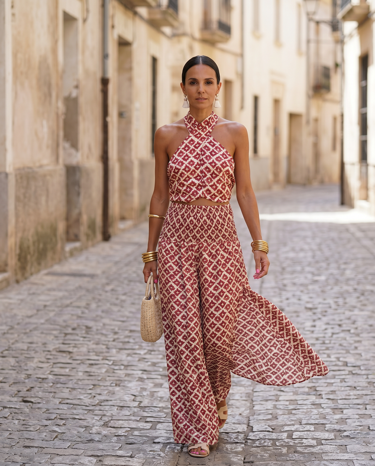 Giustina, coordinato top halter e gonna lunga stampati