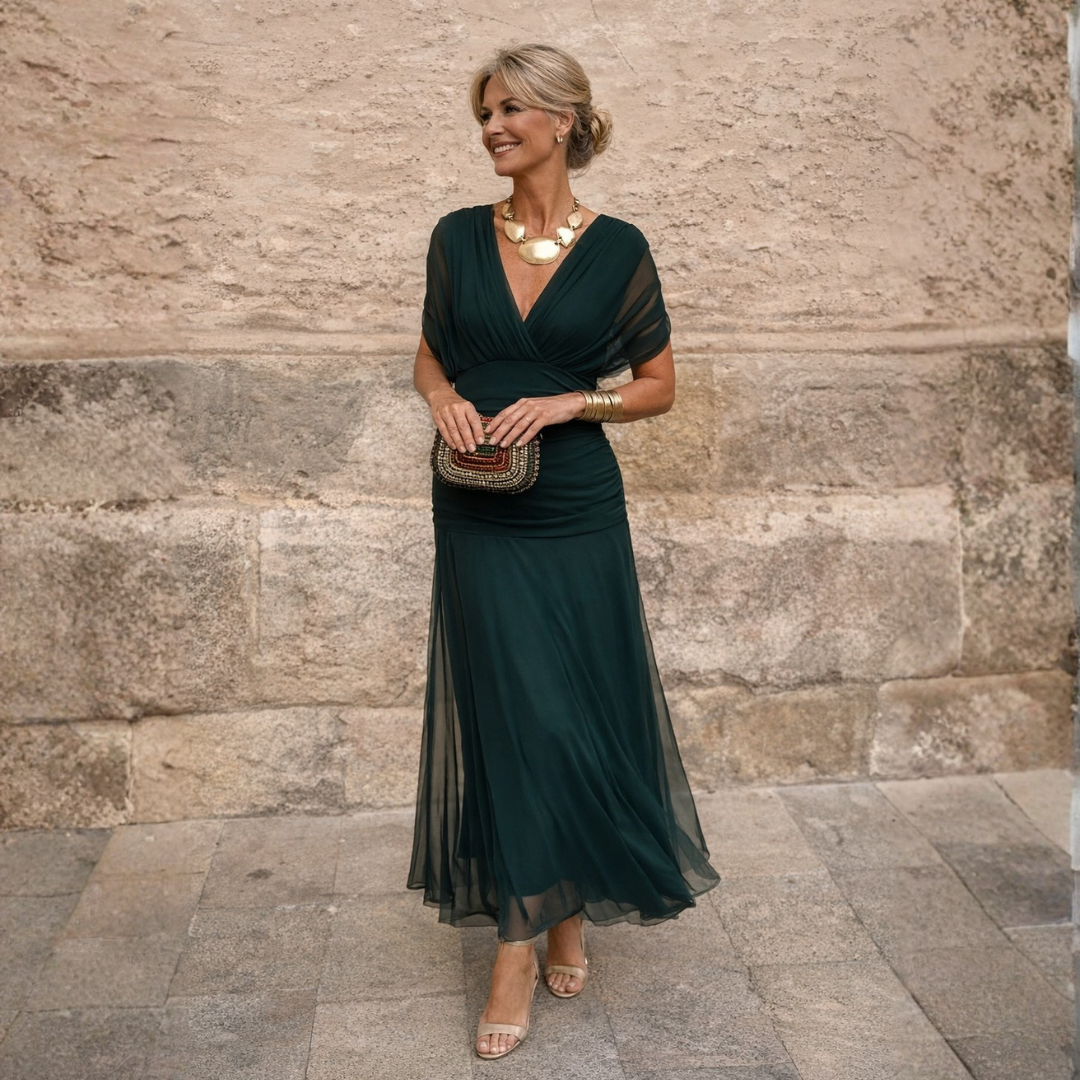 Michela, vestito lungo in chiffon con spalle scoperte, verde scuro