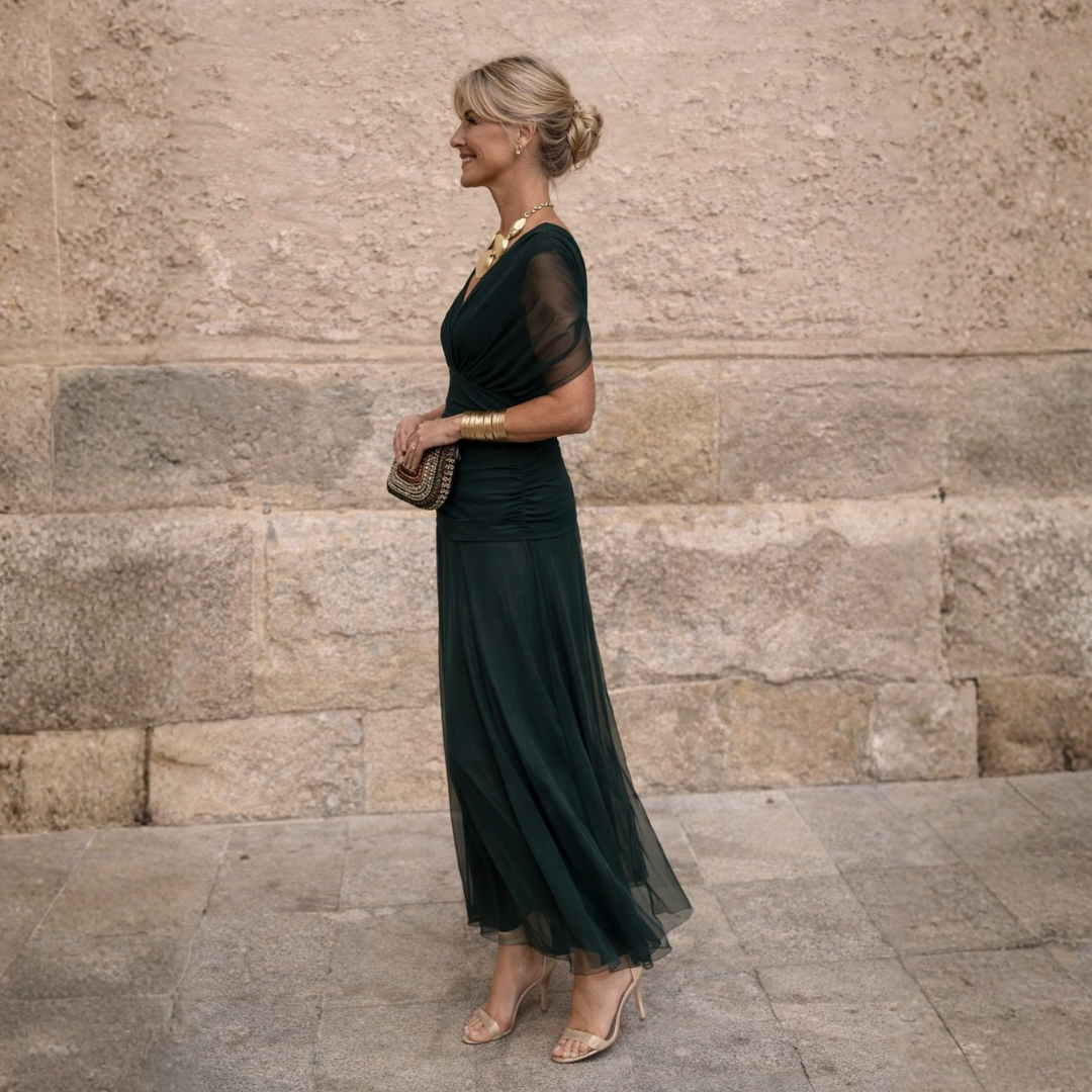 Michela, vestito lungo in chiffon con spalle scoperte, verde scuro