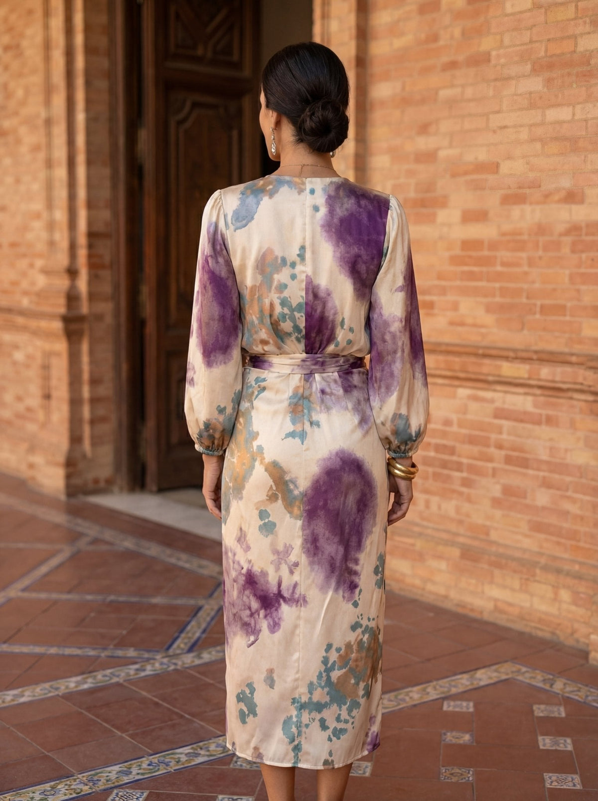 Olivia, vestito midi stampato con scollo a V e cintura, crema e viola