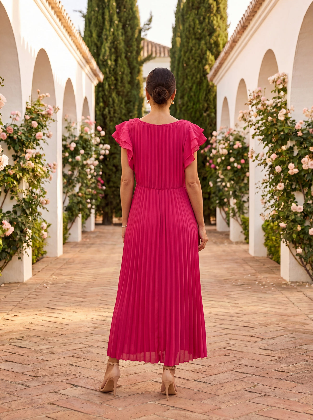 Sofia, vestito lungo plissettato con cintura da annodare, fucsia