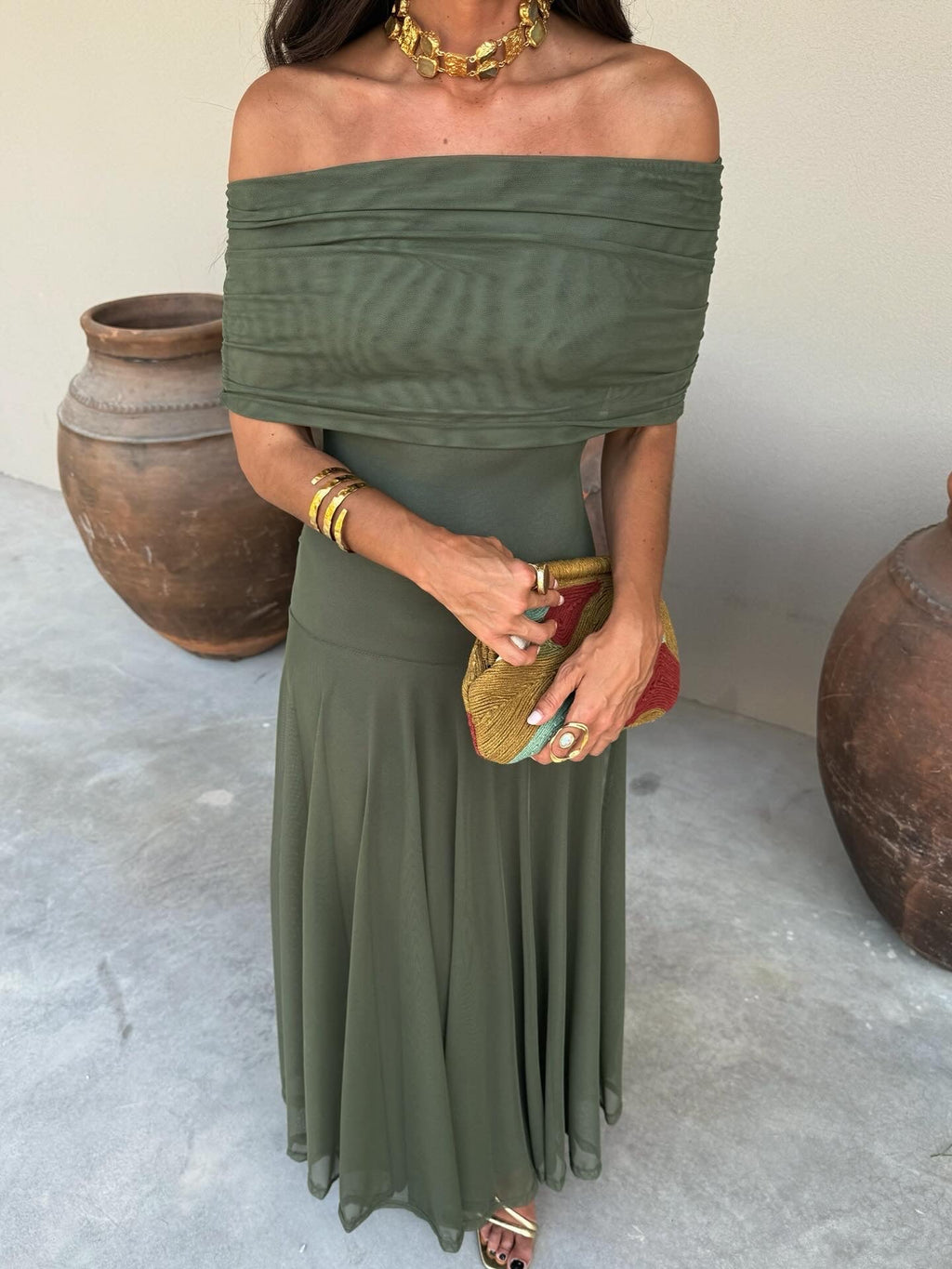Teodora, vestito lungo drappeggiato, verde oliva