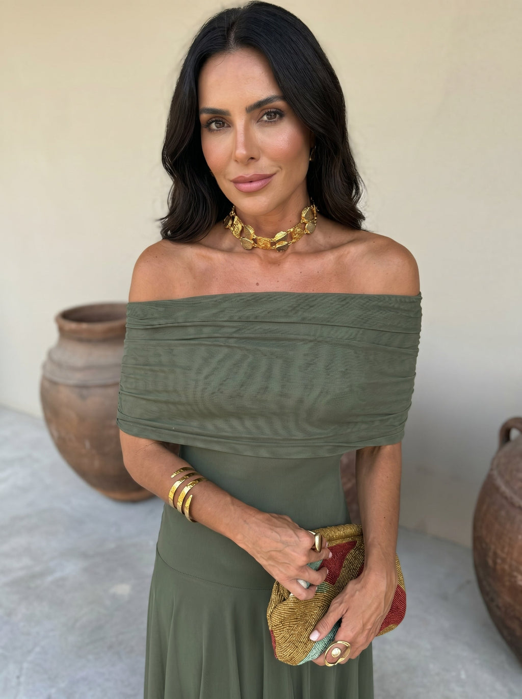 Teodora, vestito lungo drappeggiato, verde oliva