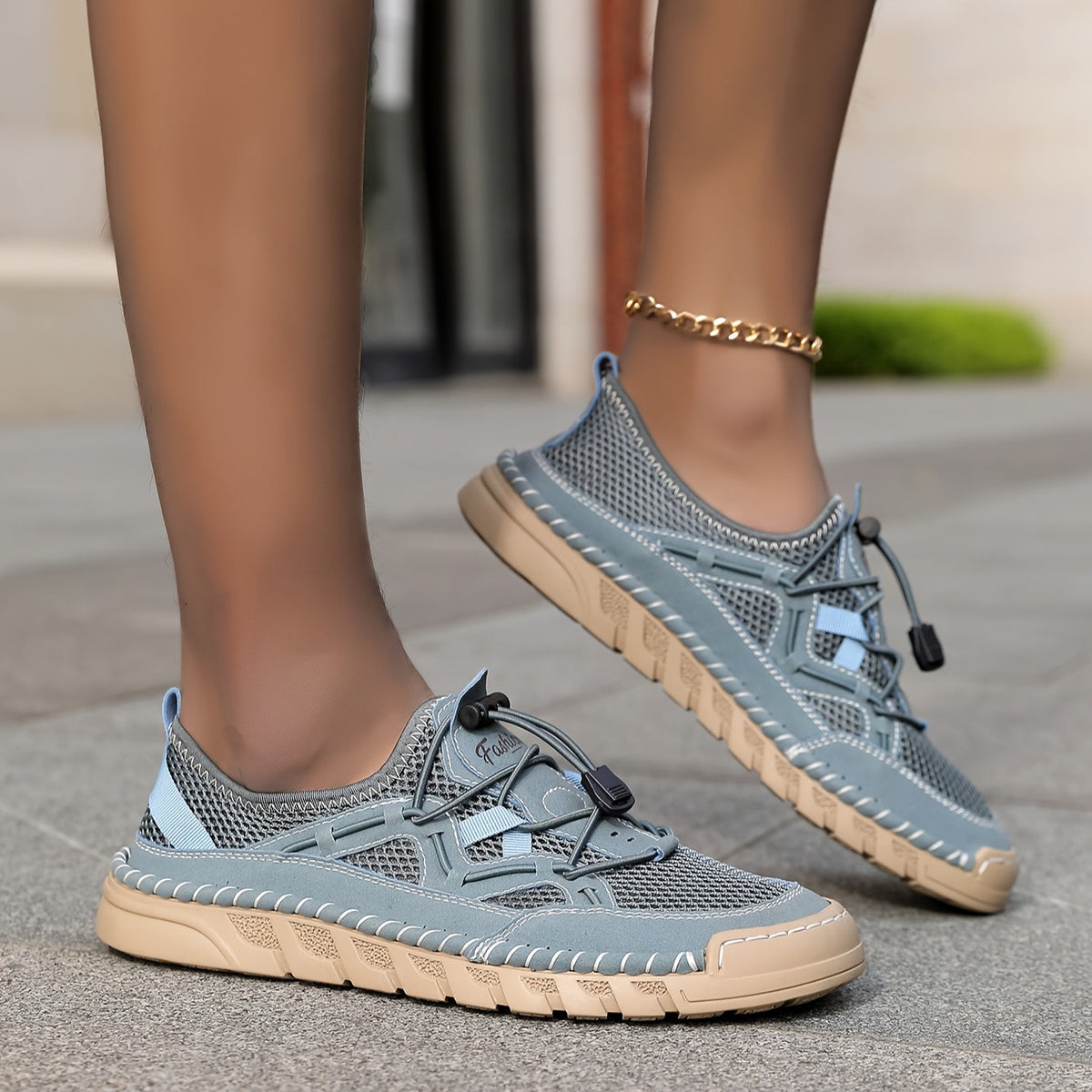 Daniela | Sneakers traspiranti in rete con lacci a strozzo