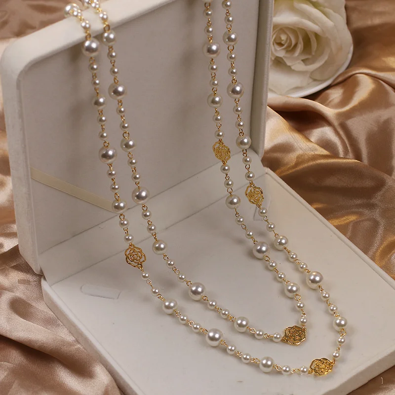 Renata | Collana dorata con perle